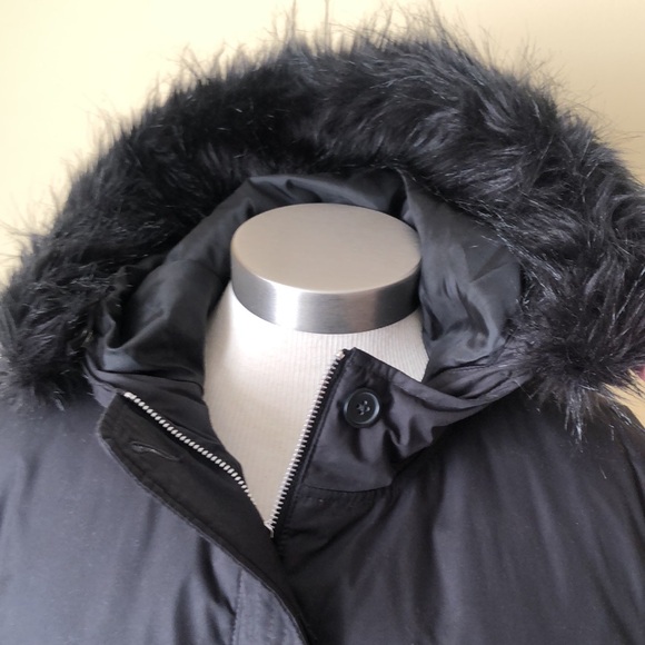 Ann Taylor loft down filled puffer with faux fur hood - Picture 3 of 6